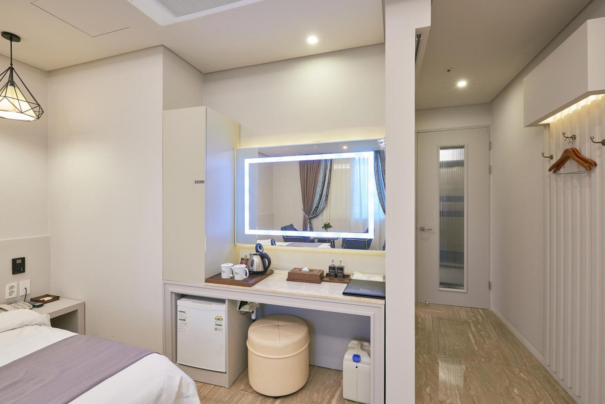 Dubai Hotel Gwangju Metropolitan City Eksteriør bilde