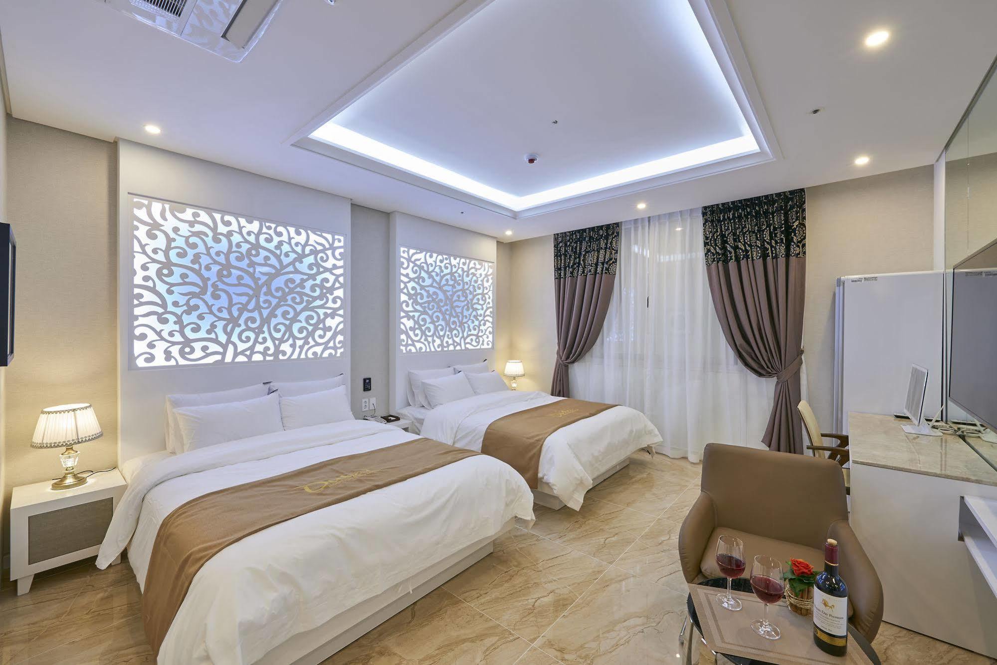 Dubai Hotel Gwangju Metropolitan City Eksteriør bilde