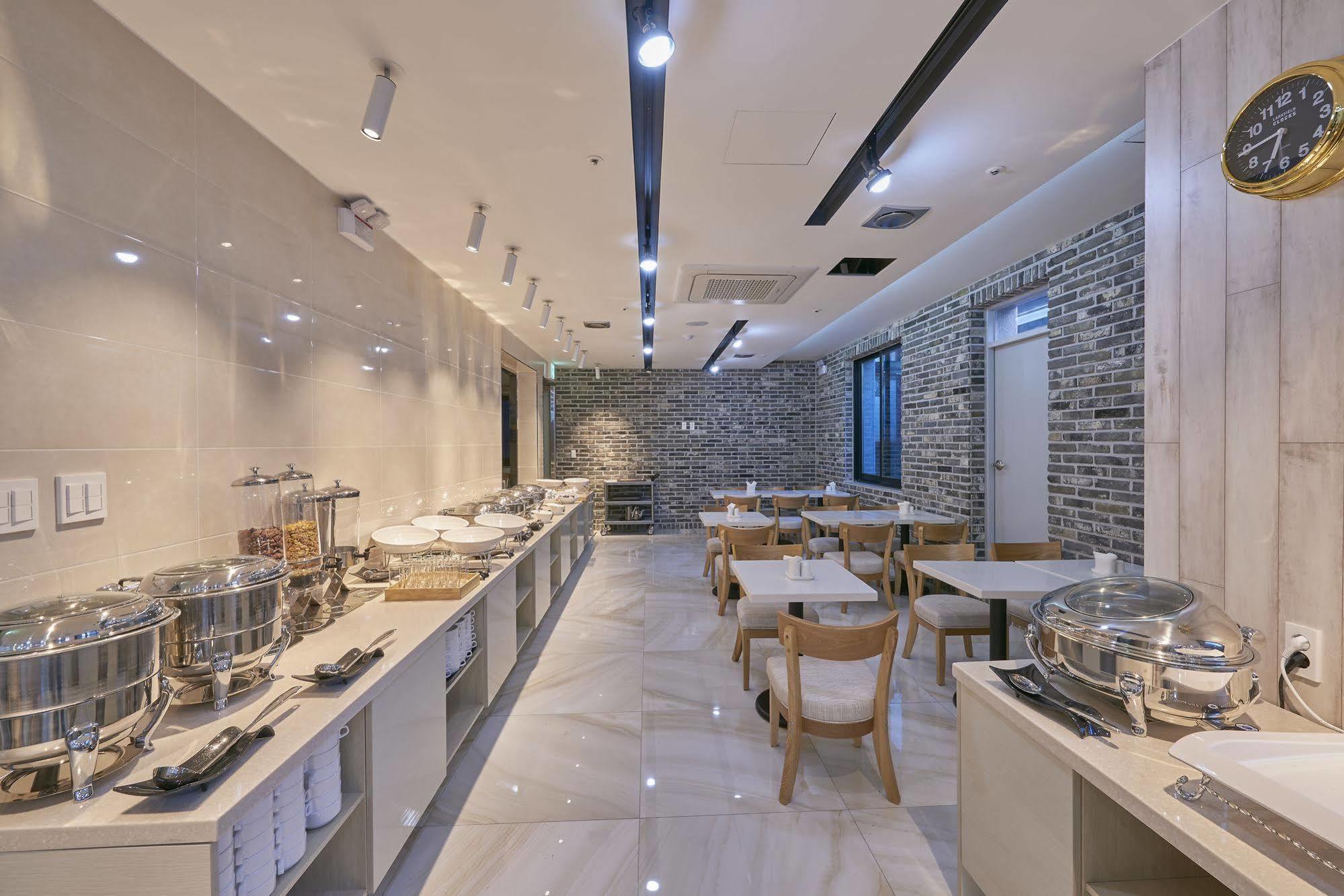 Dubai Hotel Gwangju Metropolitan City Eksteriør bilde